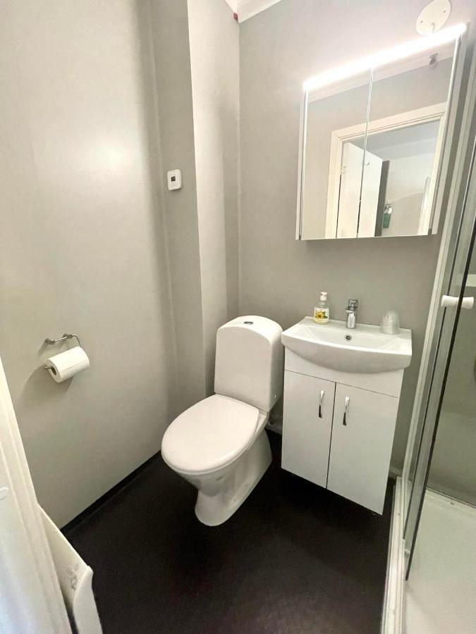 Marina Hotel Lofoten สโวลแวร์ ภายนอก รูปภาพ