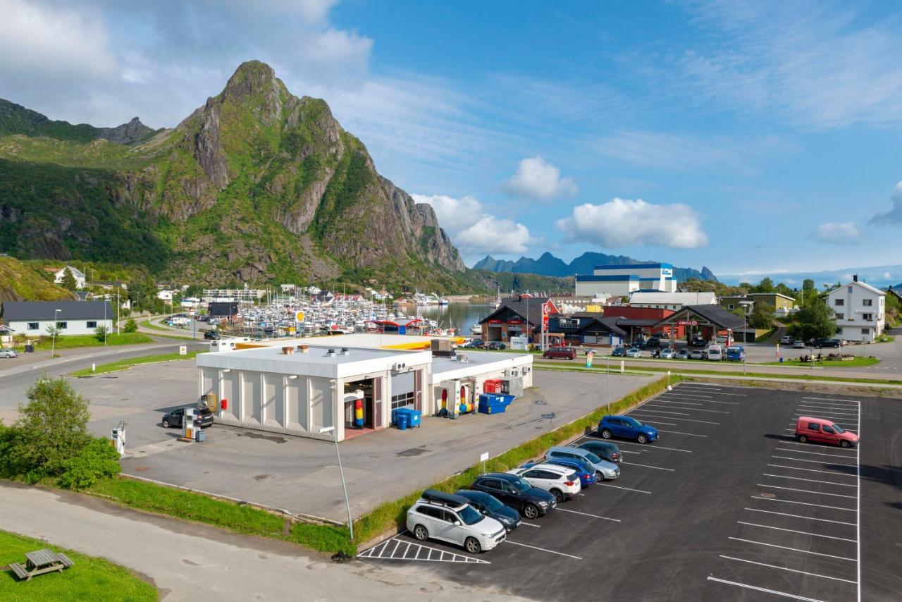 Marina Hotel Lofoten สโวลแวร์ ภายนอก รูปภาพ